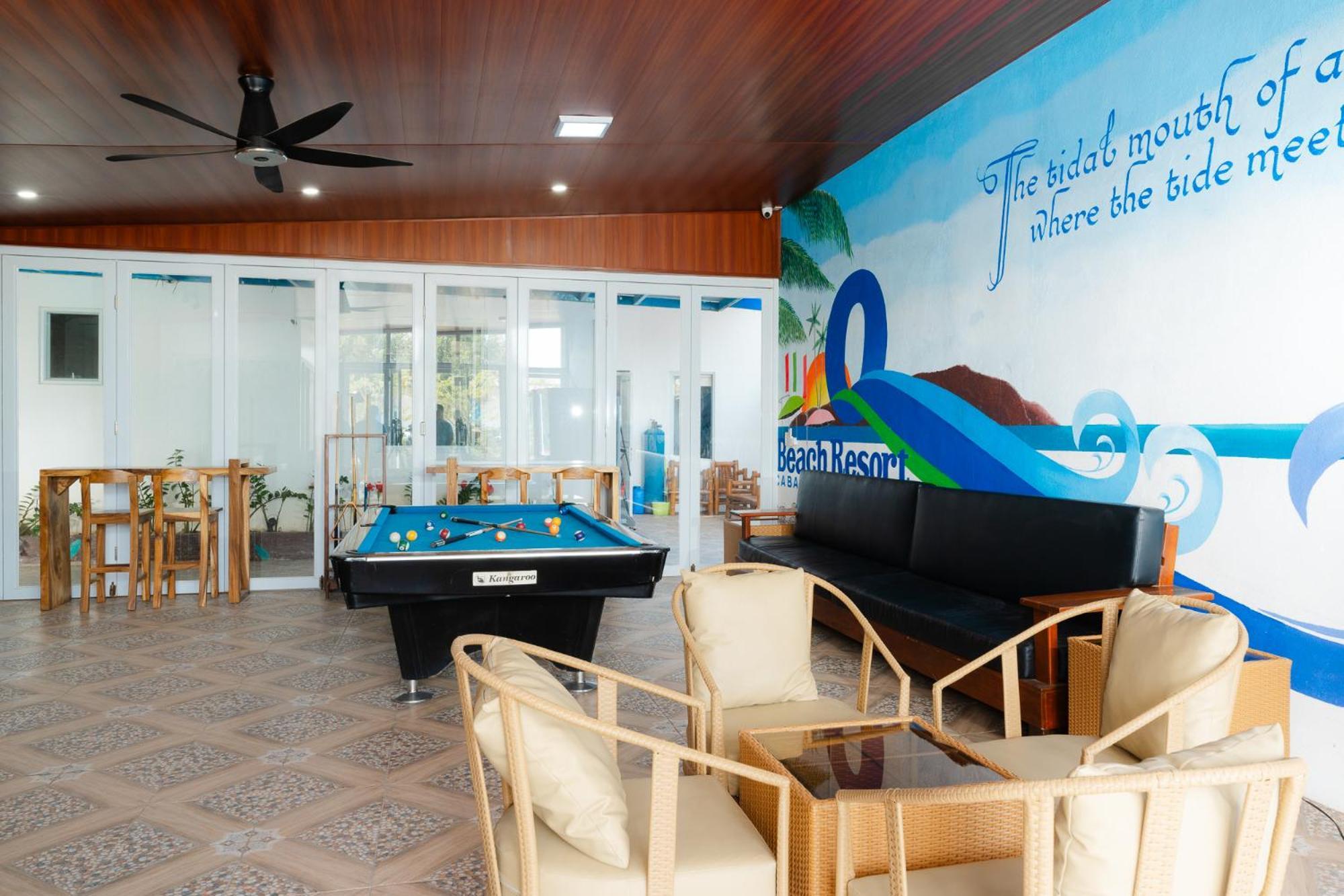 Q Beach Resort Cabangan Екстериор снимка