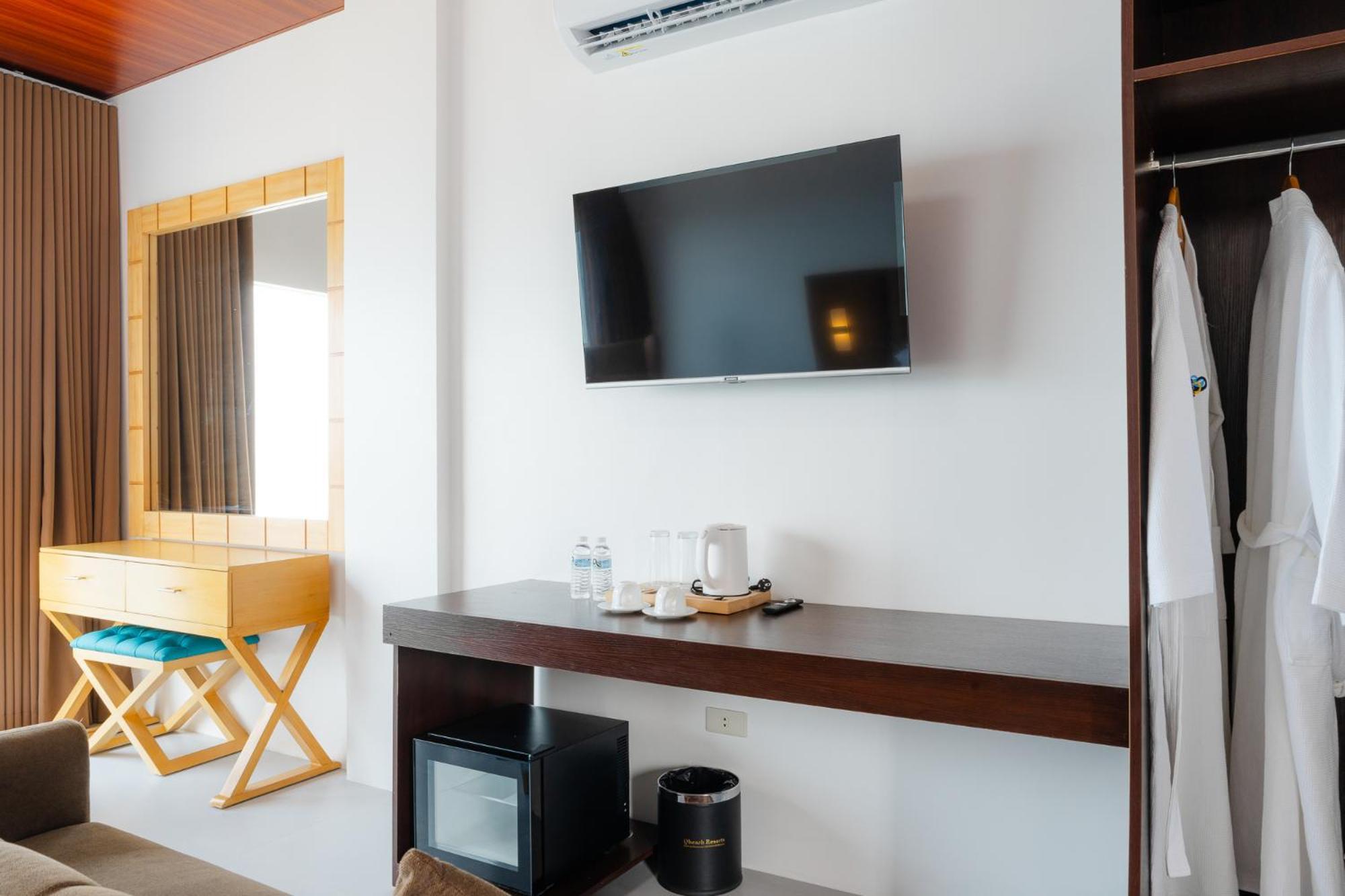 Q Beach Resort Cabangan Стая снимка