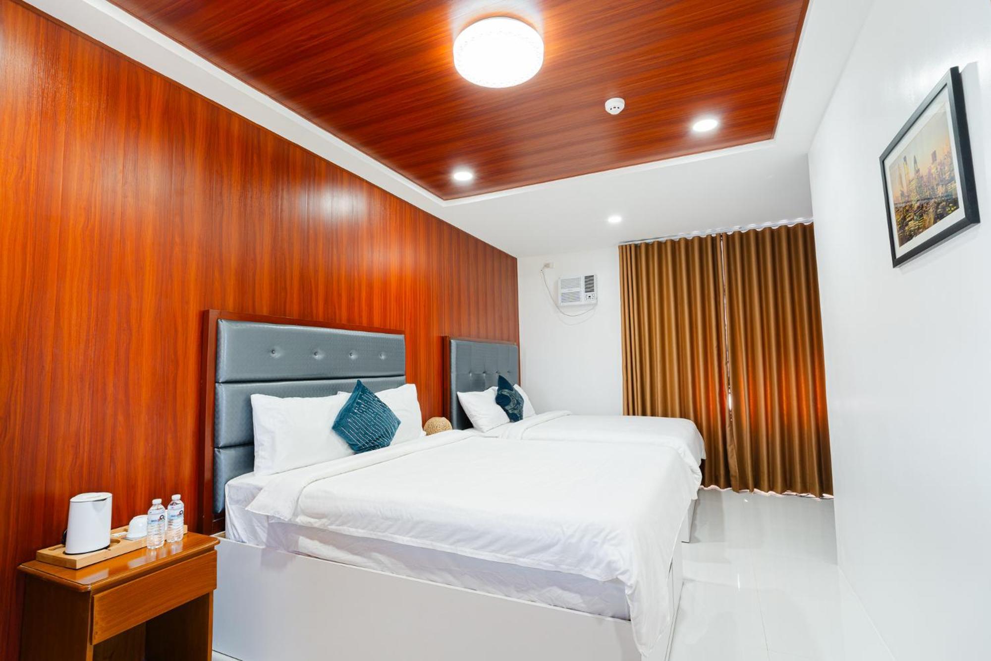 Q Beach Resort Cabangan Екстериор снимка